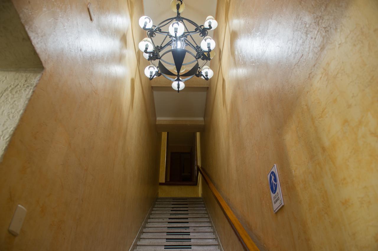 Hotel Dikran Лос-Анхелес Екстер'єр фото